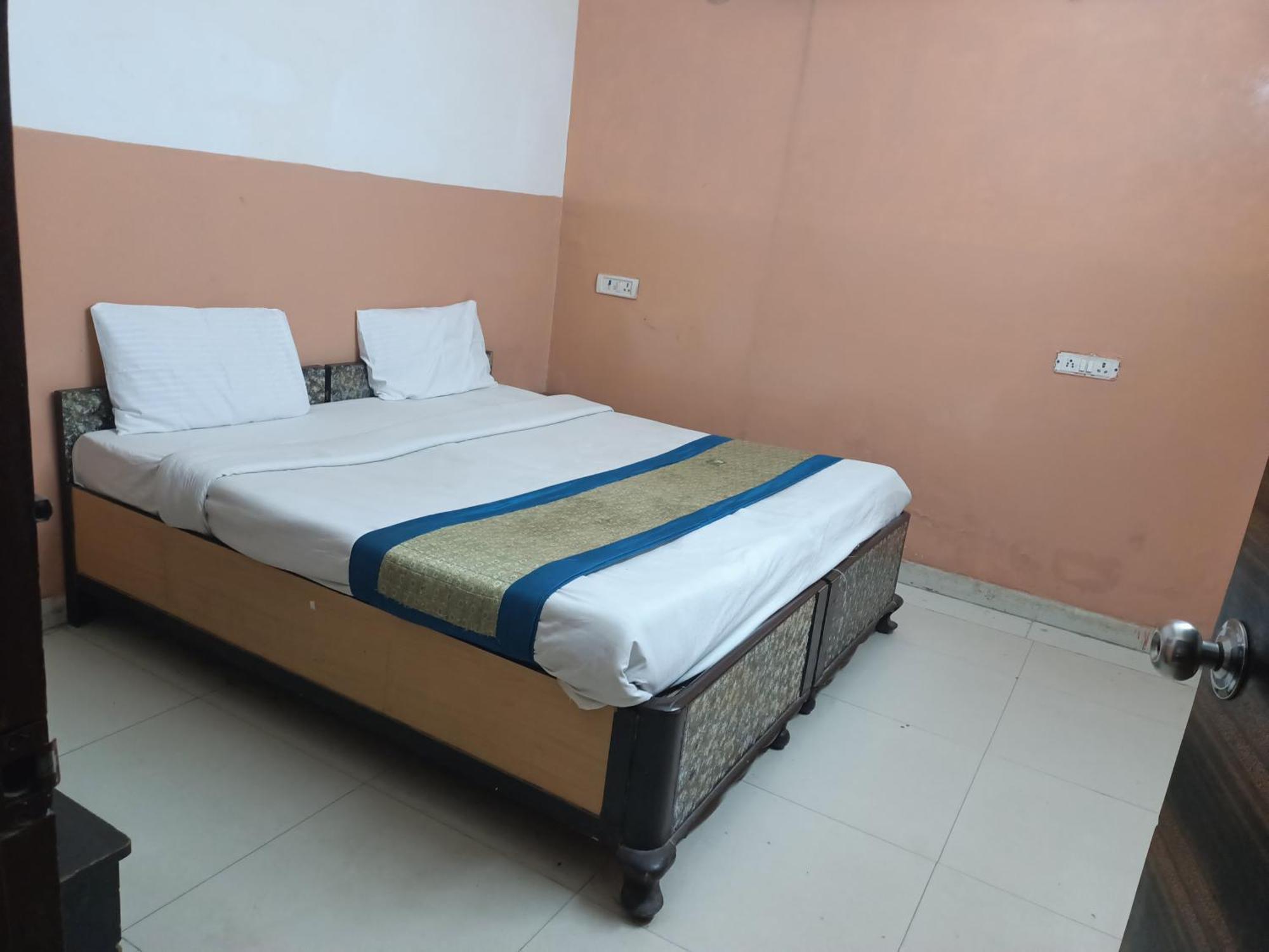 Hotel Royal India - Vijay Enclave Νέο Δελχί Εξωτερικό φωτογραφία